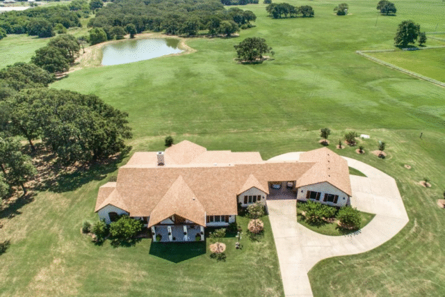 Ramratan Group farm house